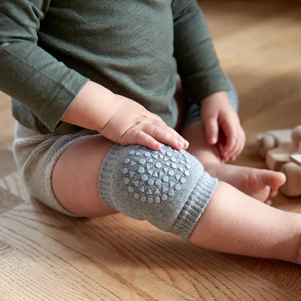 Anti-Rutsch-Knieschoner für Babys aus Baumwolle, Grey Melange (Hellgrau Meliert) - GoBabyGo (Kopie)